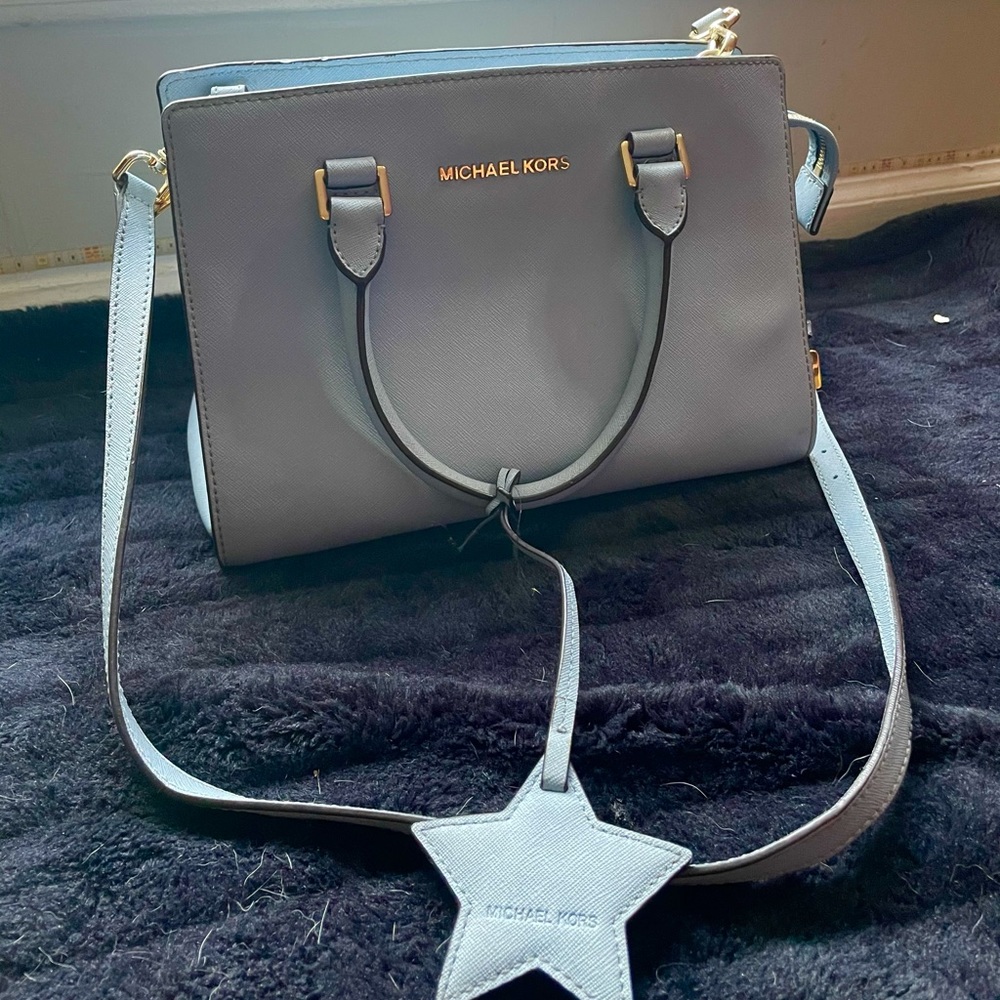 Baby blue Micheal Kors purse